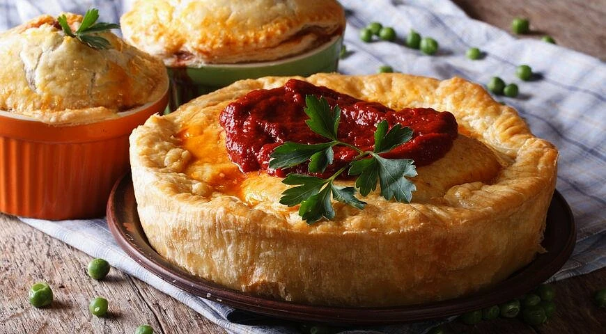 Traditional Australian kangaroo pie