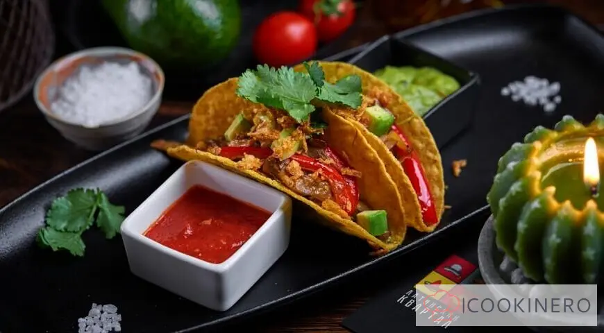 Tacos with mushrooms