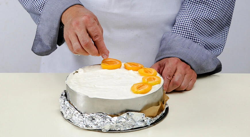 Gâteau à la mousse d'abricot