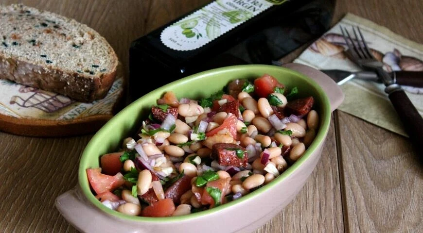 Weißer Bohnensalat mit Chorizo