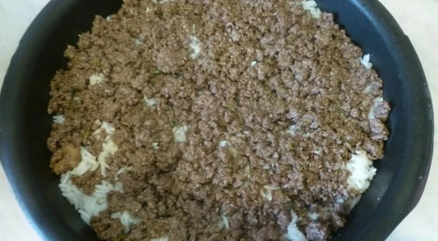 Rice casserole with minced meat for children