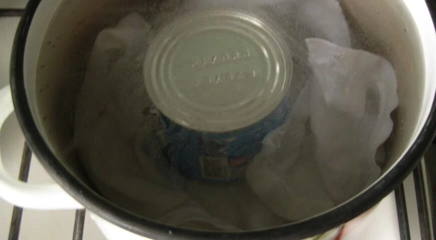 Latte condensato bollito fatto in casa di Elena Bon