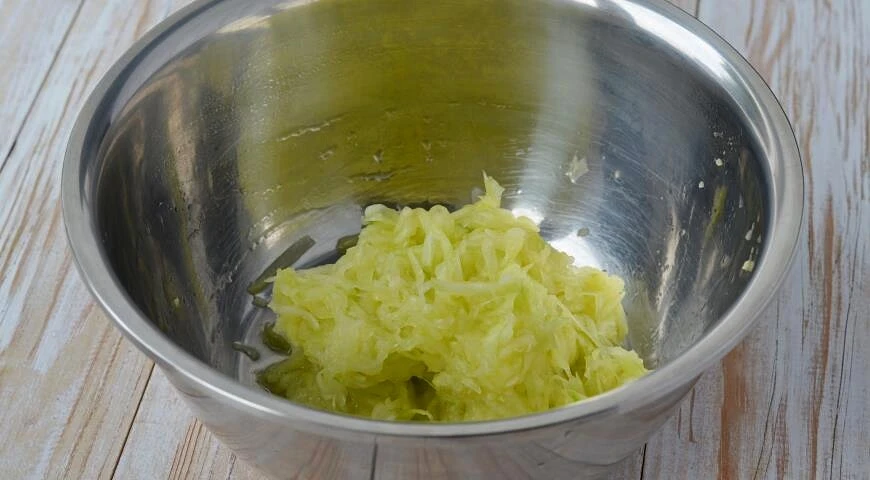 Rouleau de courgettes au fromage blanc