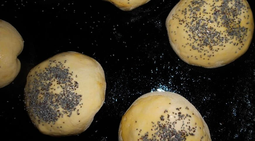 Bollos de semillas de amapola de vainilla con requesón y arándanos
