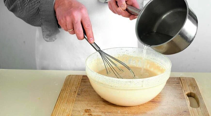Puddingpfannkuchen auf Kefir