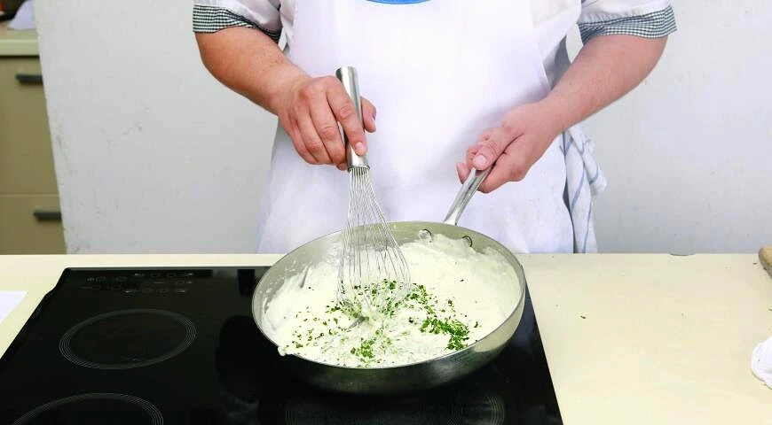 Zucchine al forno in panna acida