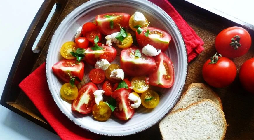 Salade de tomates et mozzarella