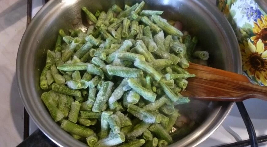 Spicy string beans