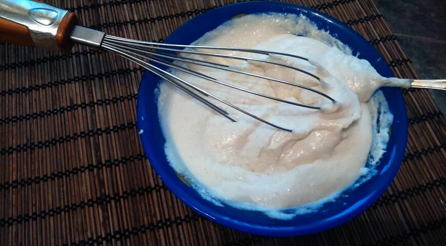 Pudding à la vanille avec des baies
