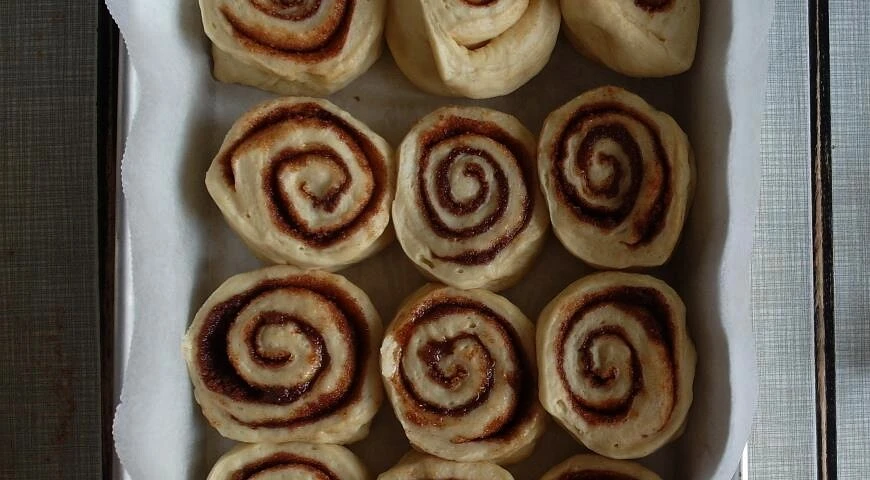 Cinnabon-inspired cinnamon rolls