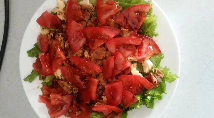 Salad with Adyghe cheese