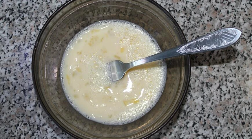 Baton fried with milk and egg