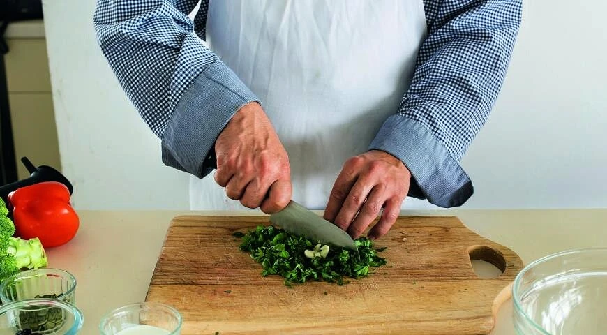 Salade de brocolis au poivre et crème de caillé