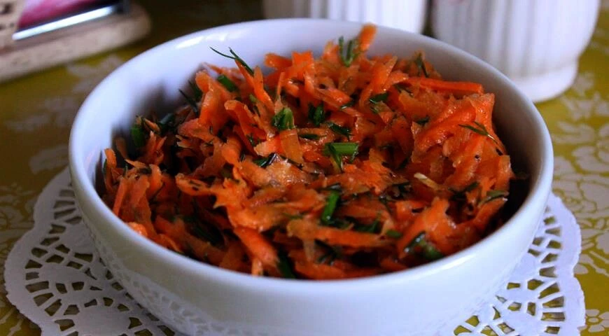 Frischer Karottensalat "Gesundheit"