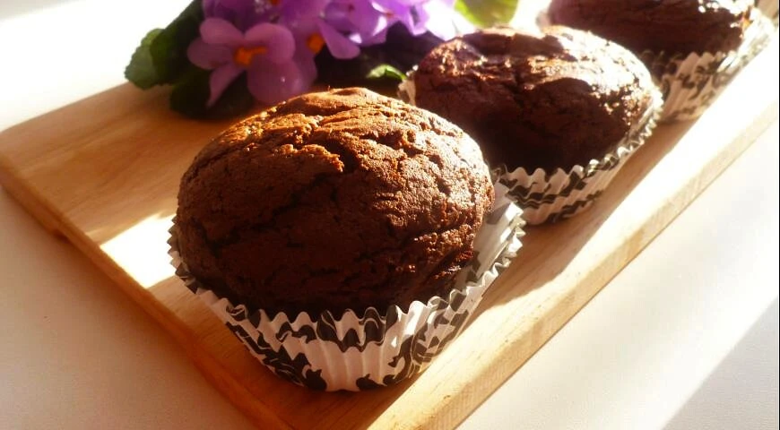 Muffins de brownie con nueces
