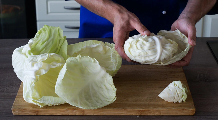 Meat stuffed cabbage