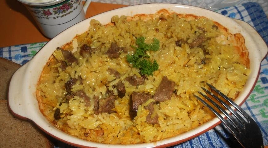 Reis mit Lamm und Curry im Ofen