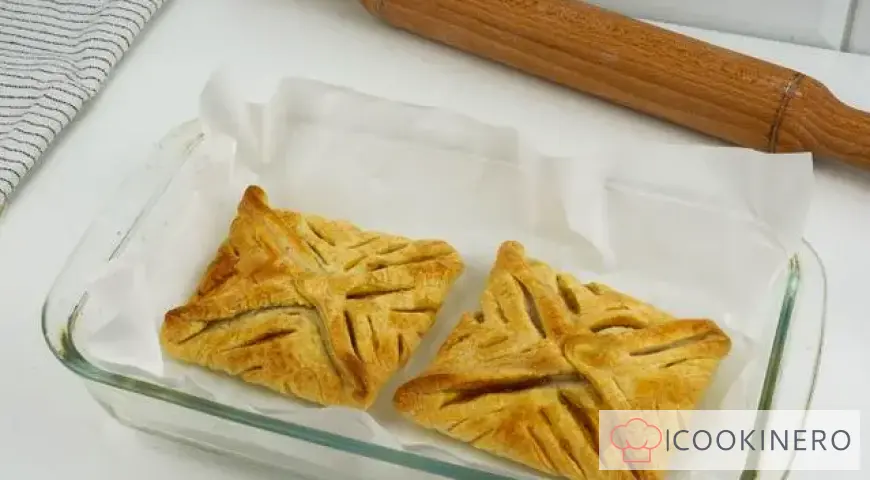 Sfogliatine con confettura di mango e pesca