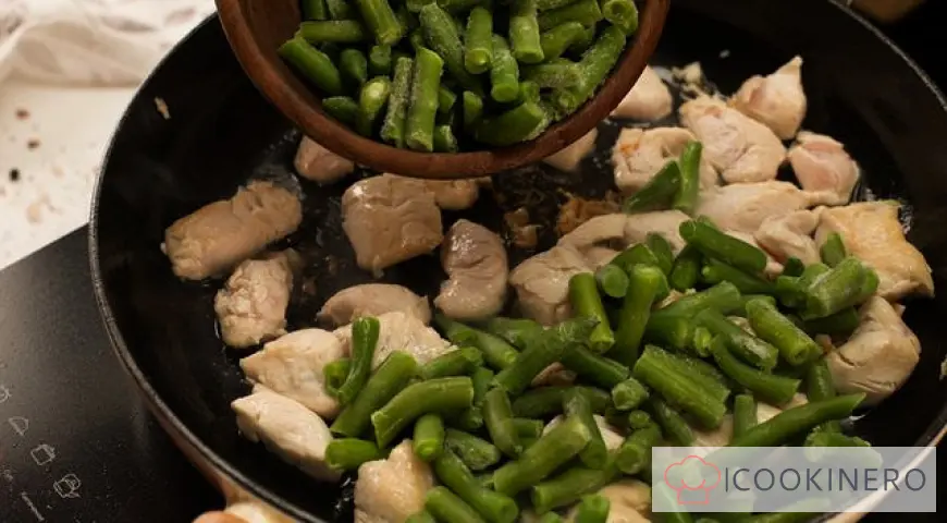 Chicken with green beans