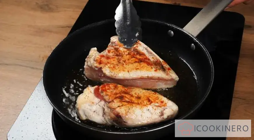 Baked chicken with cabbage