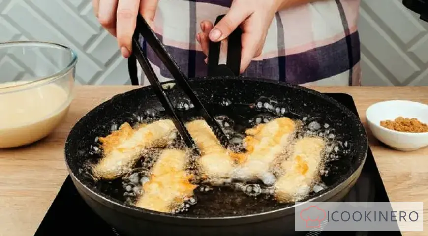 Krabbenstäbchen im Mayonnaise-Teig