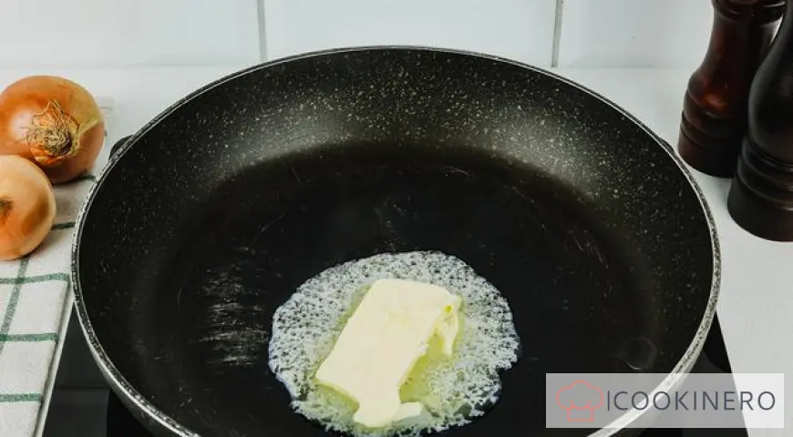 Buckwheat with gravy