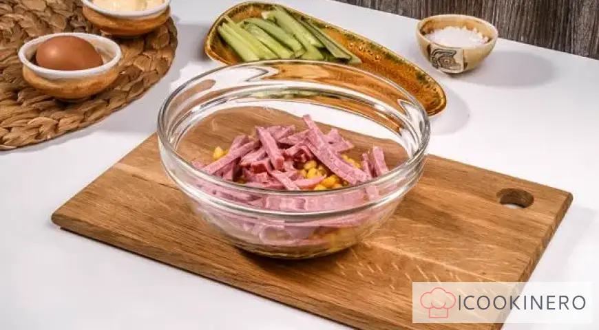 Ensalada "Oriental" con Maíz y Pepino