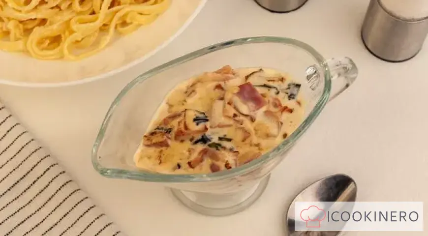 Sauce carbonara