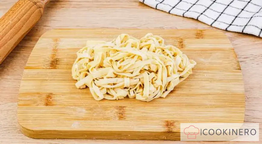 Noodles for lagman