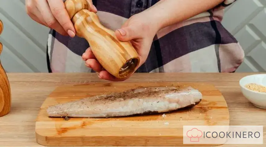Fish with carrots and mayonnaise