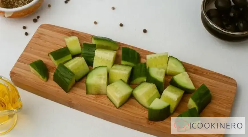 Insalata greca con mozzarella