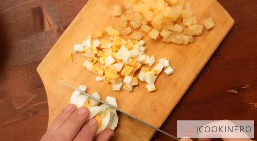 Classic pineapple salad