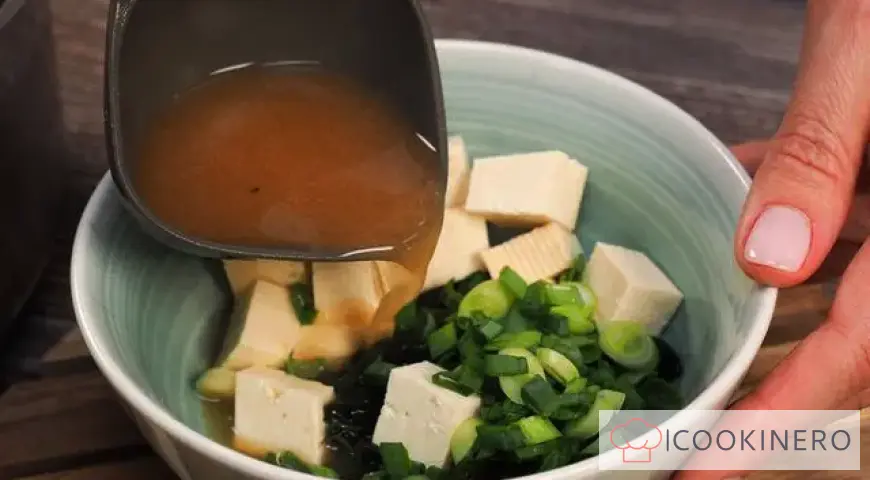 Miso soup with tofu