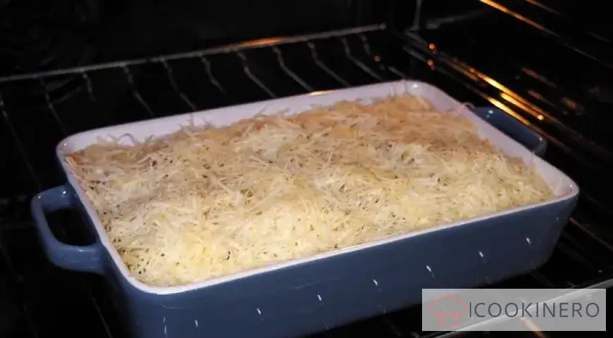 Casseruola di pasta con carne macinata