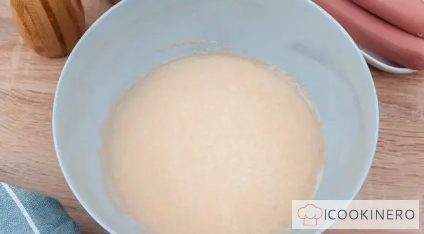 Saucisses en pâte au fromage