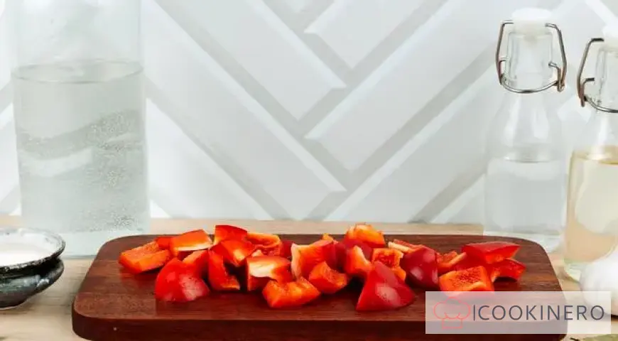 Insalata di melanzane e pomodori per l'inverno