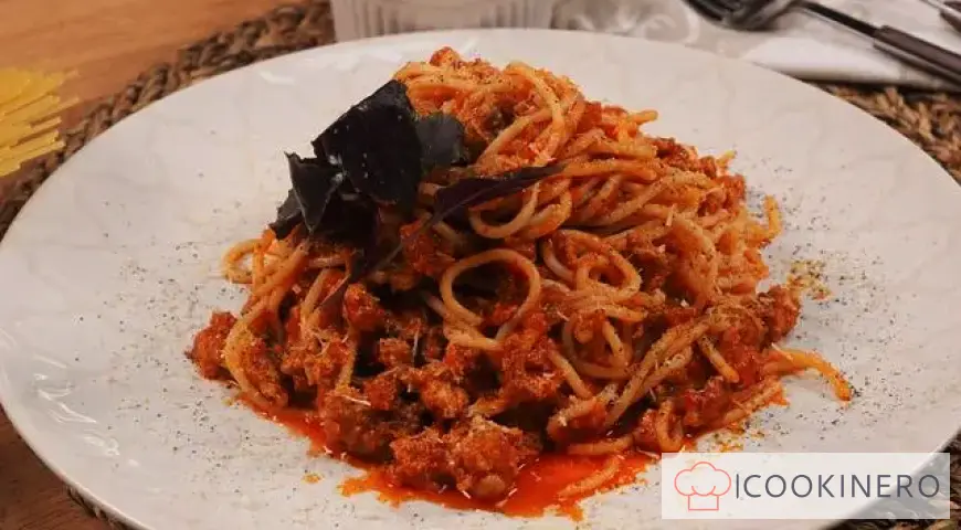 Pasta alla bolognese