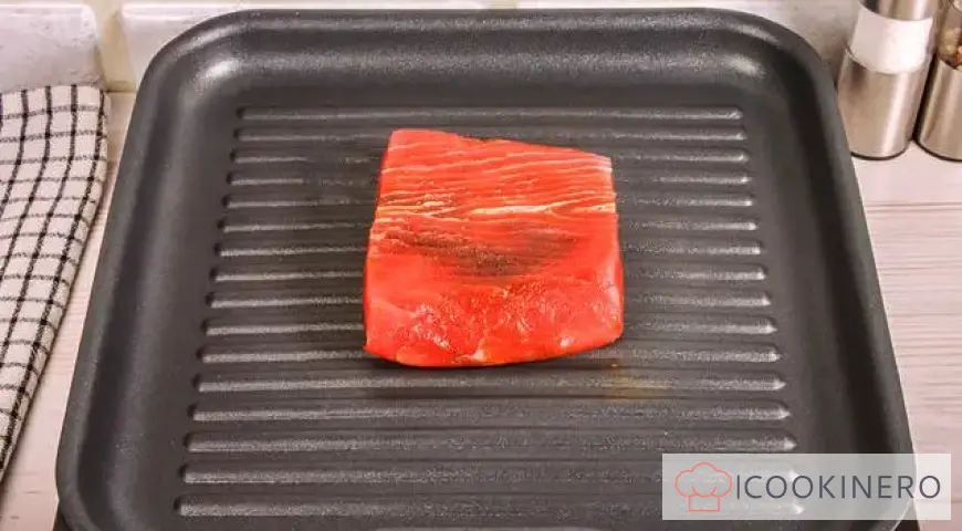 Thunfischsteak in Sojasauce