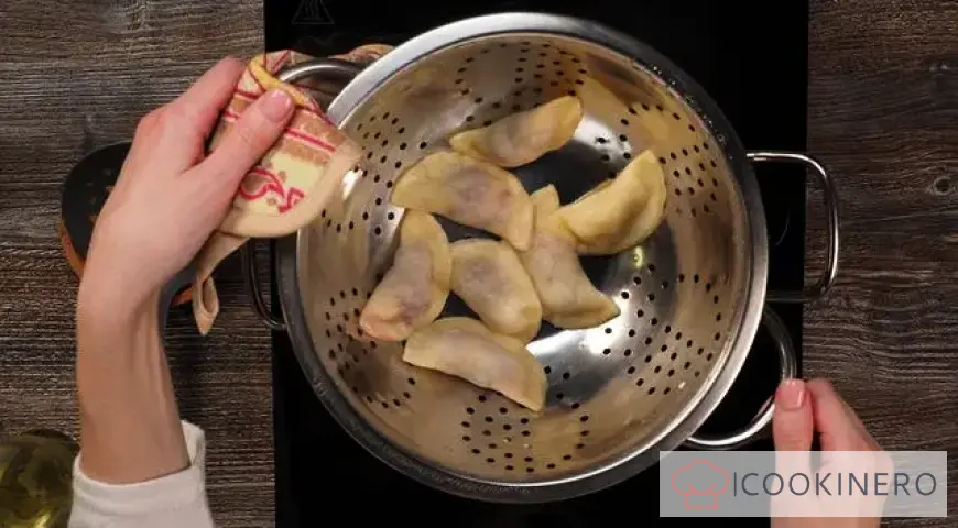 Steamed dumplings