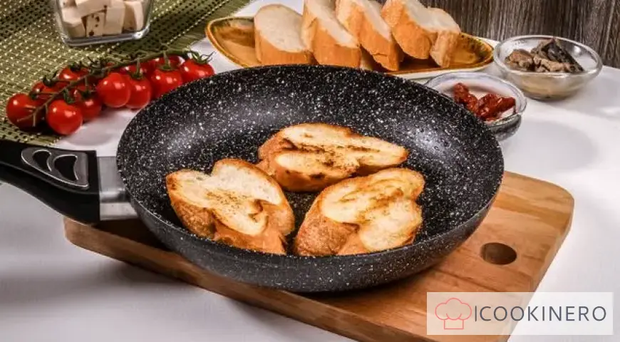 Bruschetta mit Sardinen, Käse und Tomaten