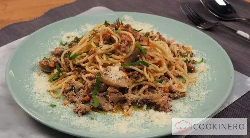 Bolognaise aux champignons