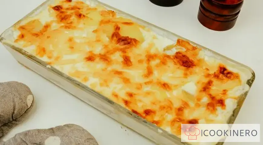 Potato casserole with ham