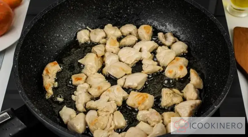 Sauerkraut soup with chicken