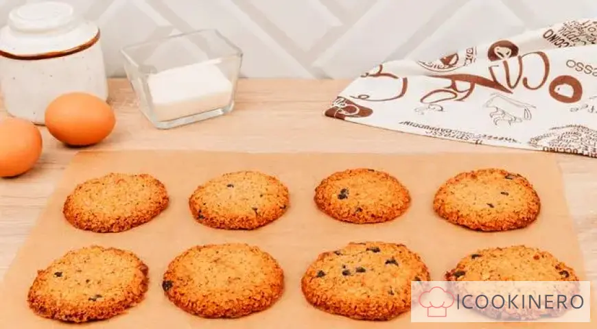 Oatmeal Chocolate Chip Almond Cookies