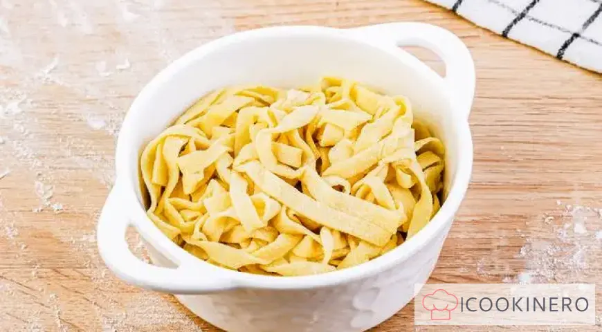 Noodles for lagman