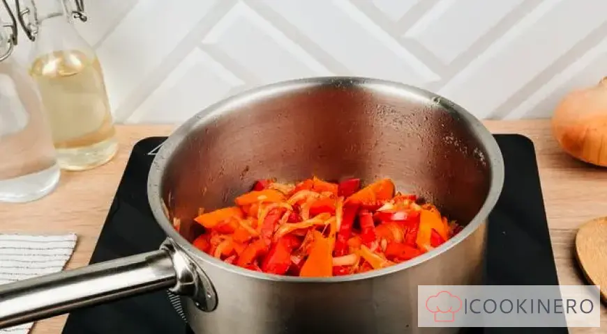 Tomato lecho for the winter with carrots and peppers