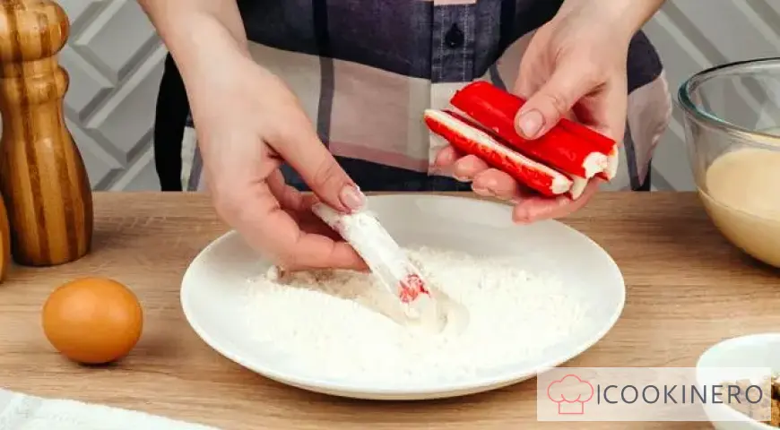 Krabbenstäbchen im Mayonnaise-Teig