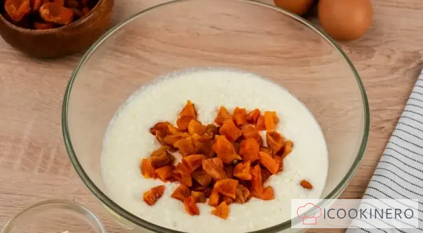 Cottage cheese casserole with dried apricots