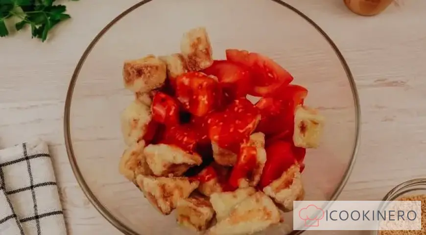 Warmer Salat mit knusprigen Auberginen