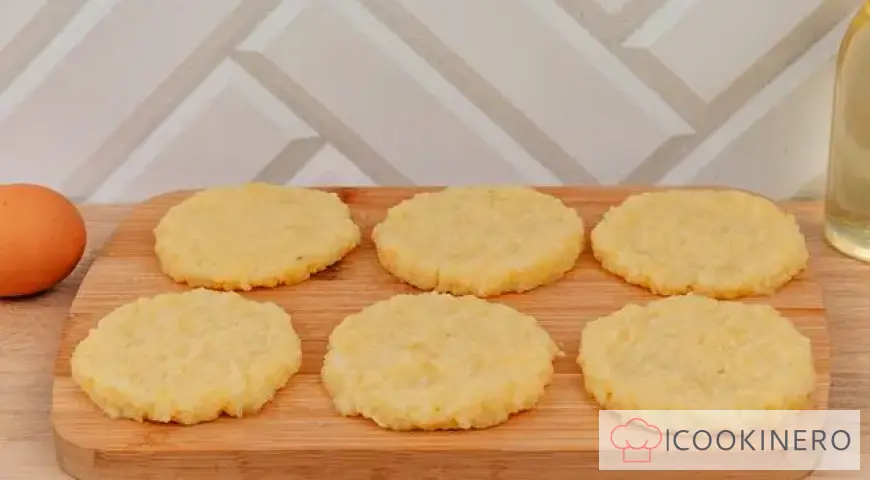 Tortilla con patate fritte e uovo